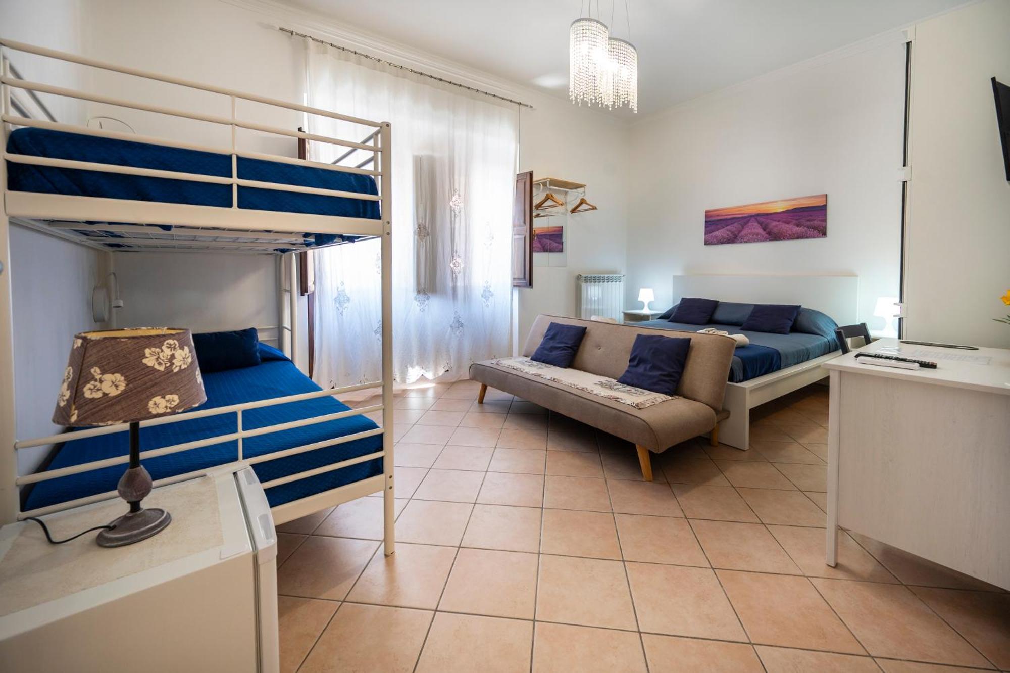 Bed and breakfast Zanzibar - Charming And